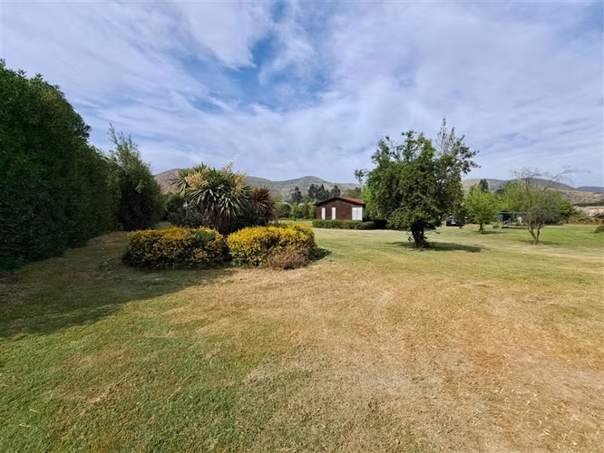 Parcela de 5900m2 en condominio casa 4 dom Baracaldo M.Pinto