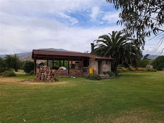 Parcela de 5900m2 en condominio casa 4 dom Baracaldo M.Pinto