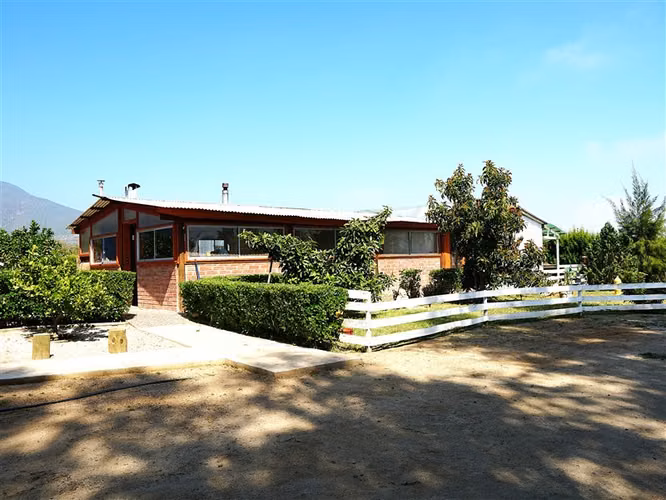 Parcela y casa en venta Sector La Palma - QUILLOTA