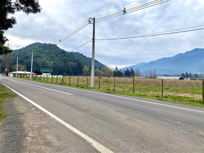 Parcela en venta con 2 casas regularizadas en San Fernando