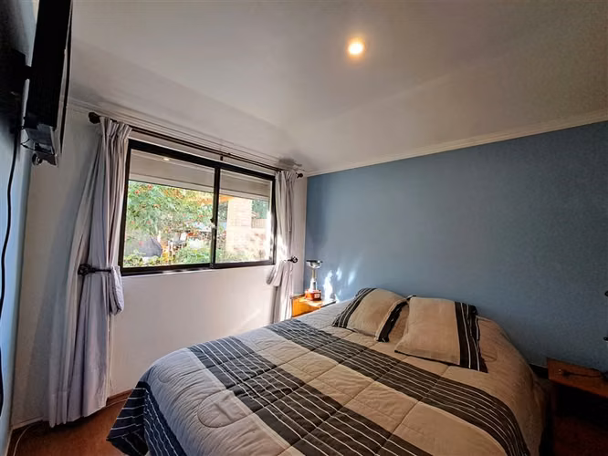 Preciosa casa de 5 dorm. piscina, 1000m2 / 240m2 construido