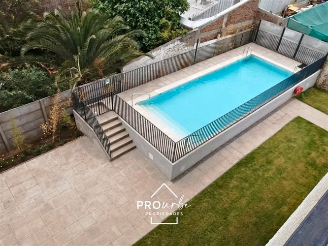 Moderno departamento en venta de 1 dorm. en Independencia