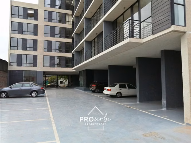 Moderno departamento en venta de 1 dorm. en Independencia