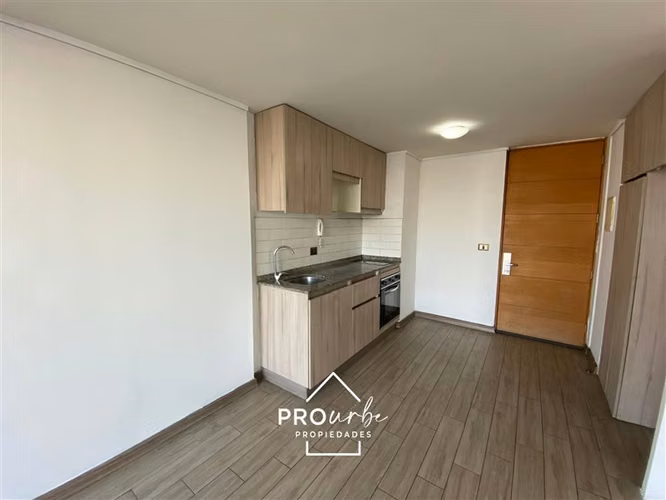 Moderno departamento en venta de 1 dorm. en Independencia