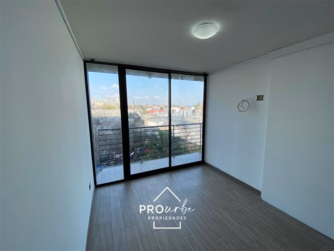 Moderno departamento en venta de 1 dorm. en Independencia