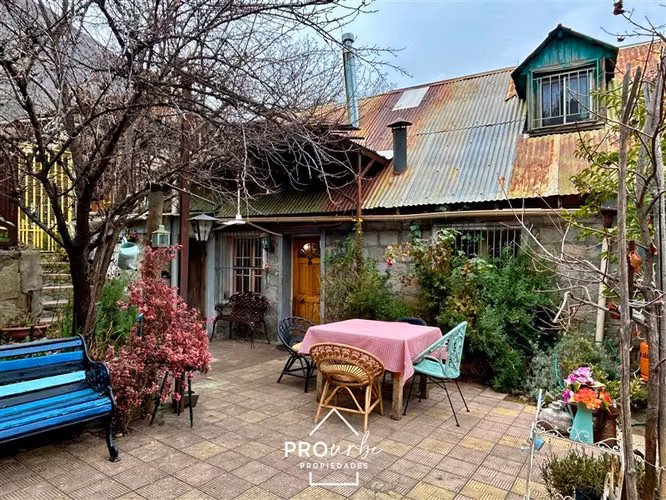 Parcela 5000 m2, 2 casas, borde Ruta G-25, San José de Maipo