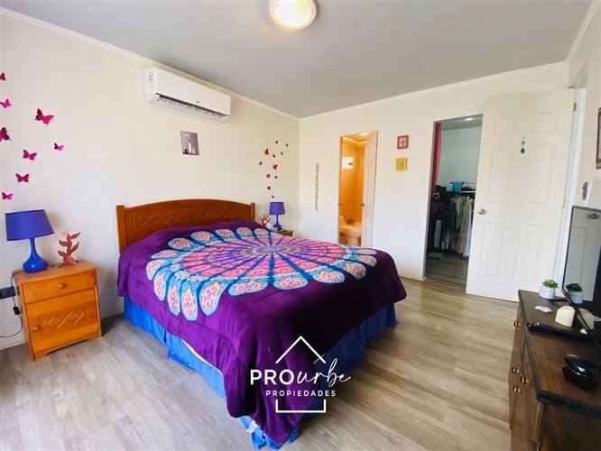 Casa en venta de 7 dorm. en Lampa