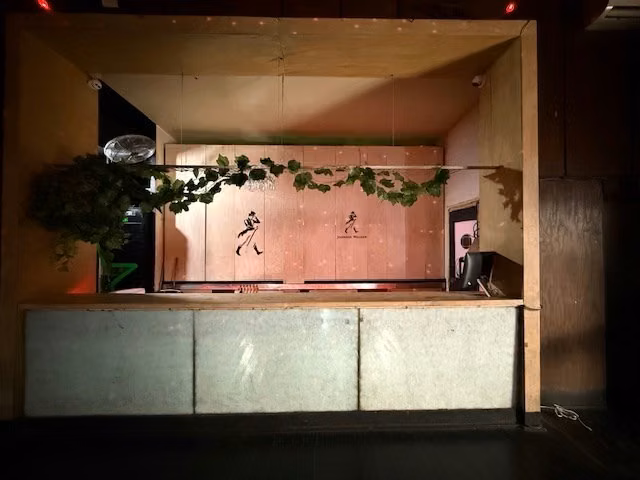 Local comercial. Patente de restaurante. Metro Manuel Montt