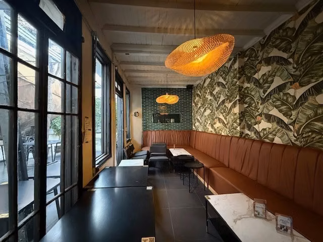 Local comercial. Patente de restaurante. Metro Manuel Montt
