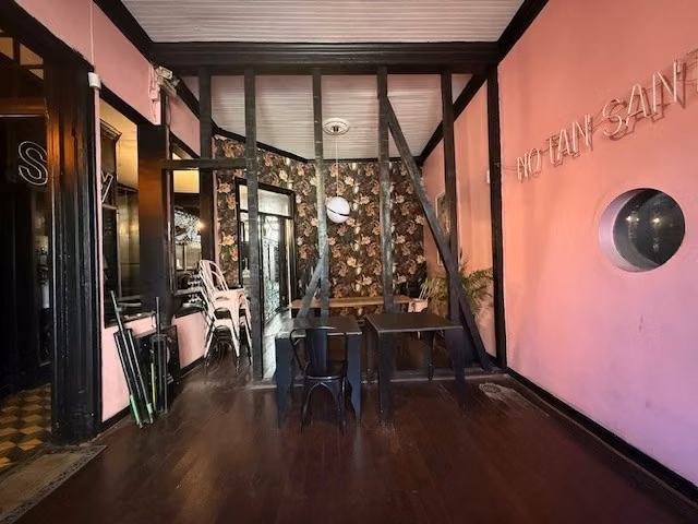 Local comercial. Patente de restaurante. Metro Manuel Montt