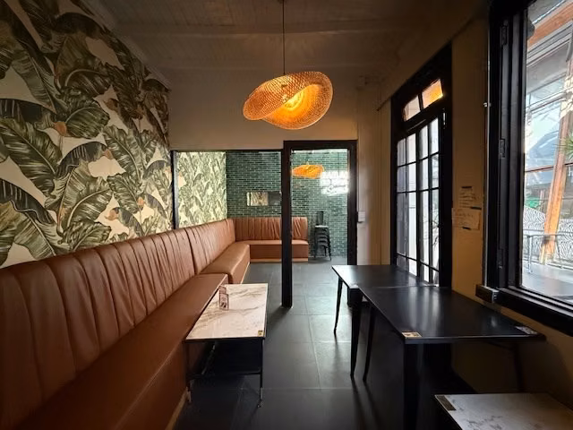 Local comercial. Patente de restaurante. Metro Manuel Montt