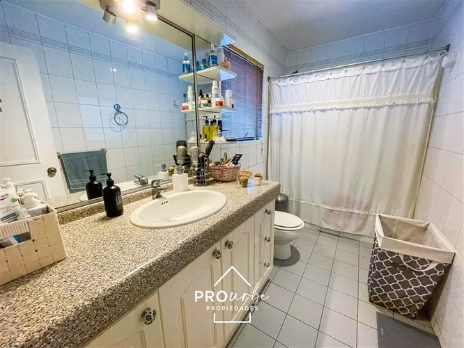 Casa 3 y medio dormitorios más servicio en La Reina - Imagen 19