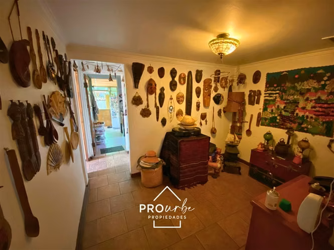 Espectacular casa en venta de 3 dorm. en La Reina