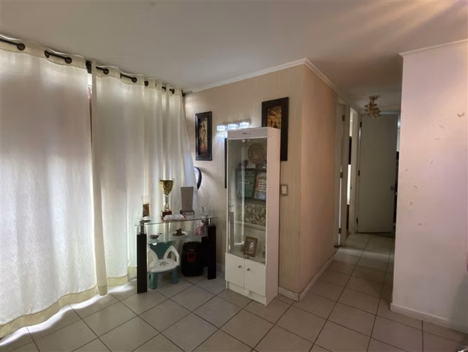Departamento en venta de 3 dorm. en Independencia
