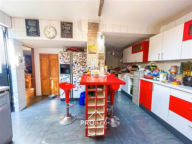Casa en venta de 3 dorm. en Las Condes