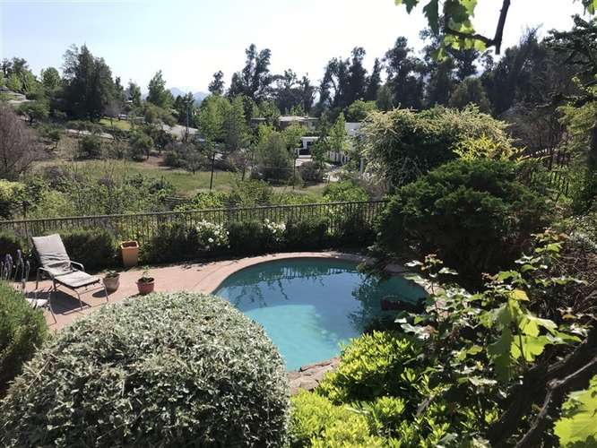 Casa en venta de 4 dorm. en Las Condes