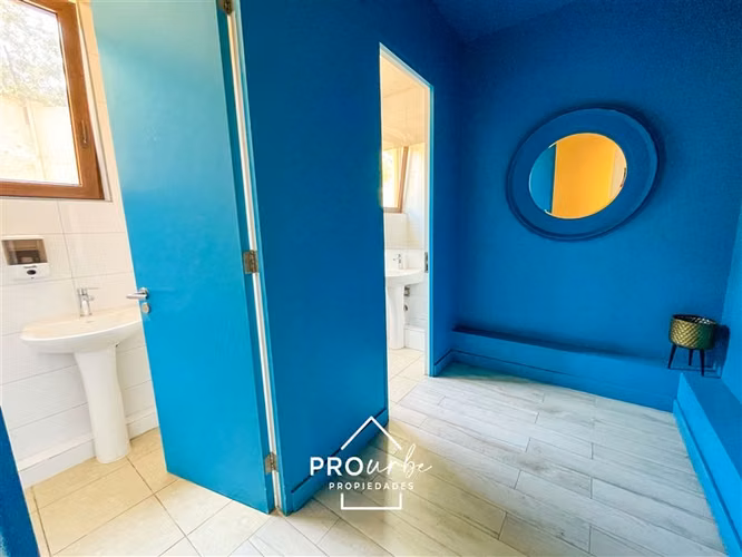 Departamento en venta de 2 dorm. en Lo Barnechea