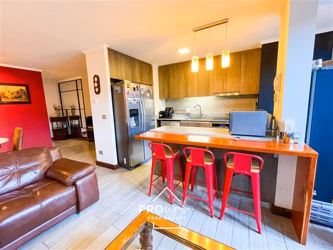 Departamento en venta de 2 dorm. en Lo Barnechea