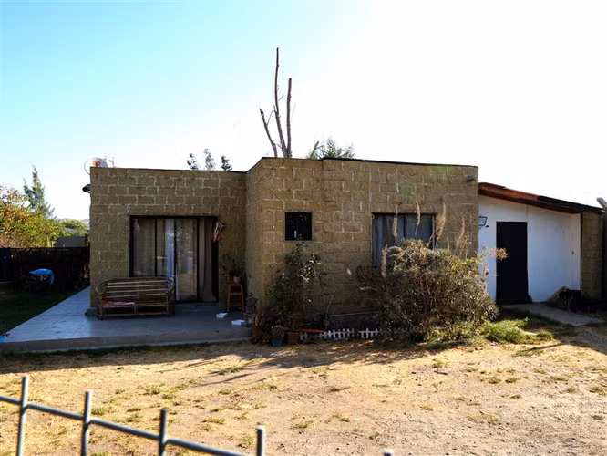 Parcela con casa en Venta Ex Fundo Miraflores - Quillota.