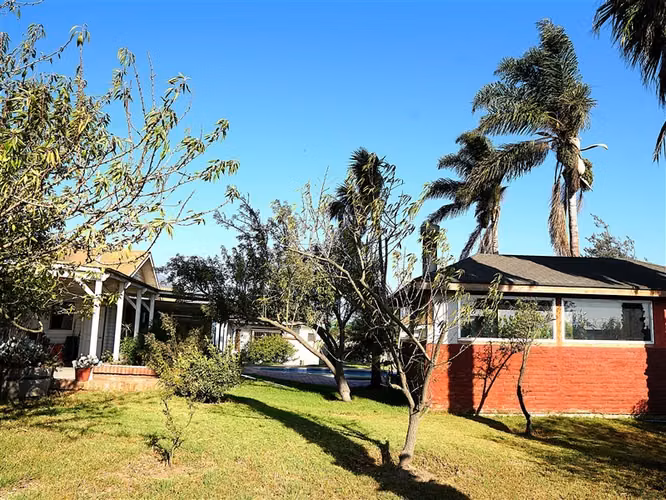 Parcela con casa en Venta Ex Fundo Miraflores - Quillota.
