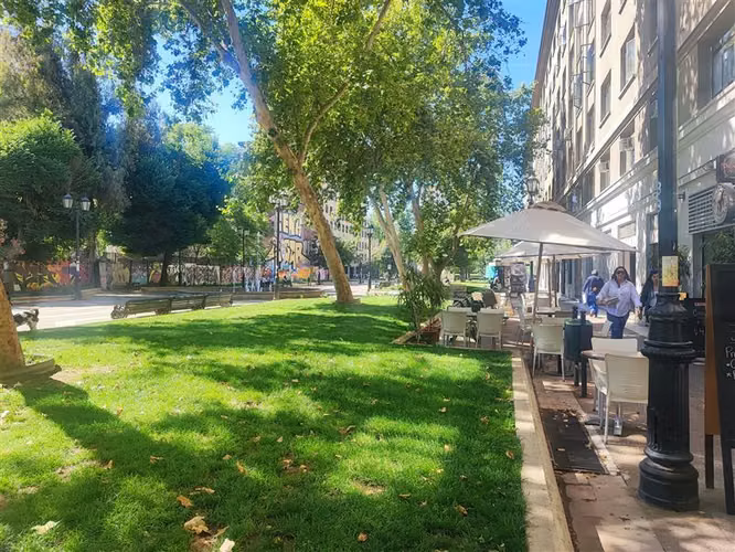 Departamento en venta de 6 dorm. en Santiago