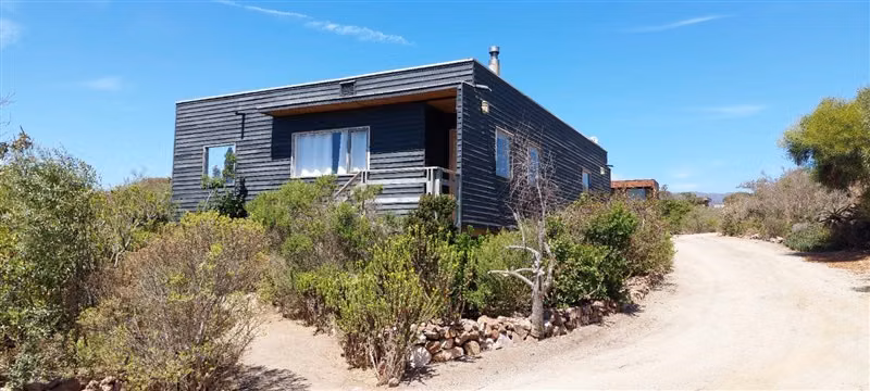 Casa en venta de 3 dorm. en Los Vilos