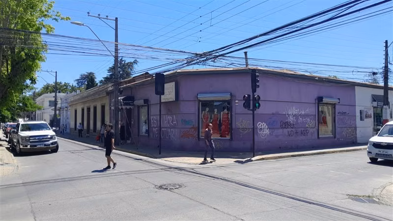 Gran local comercial en el centro de Curicó