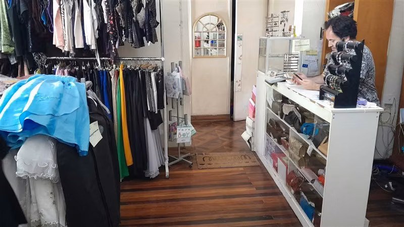 Gran local comercial en el centro de Curicó
