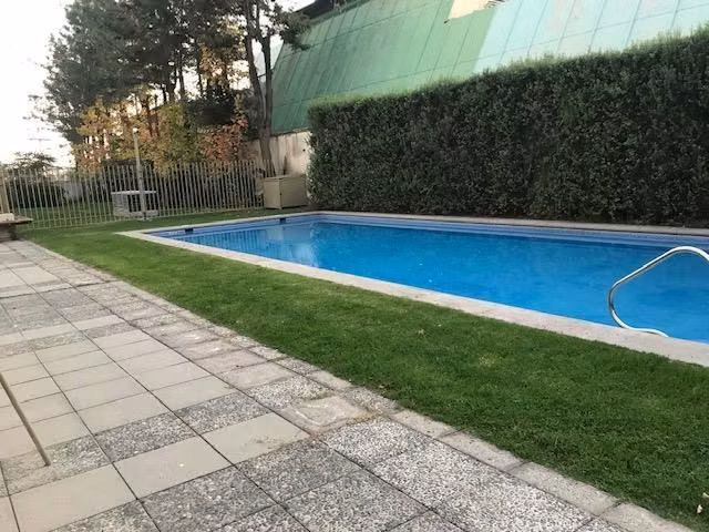 Departamento en venta de 2 dorm. en Las Condes