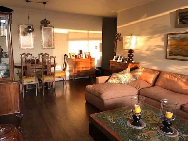 Departamento en venta de 2 dorm. en Las Condes