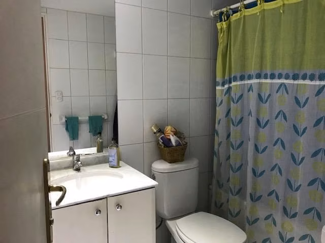 Departamento en venta de 2 dorm. en Las Condes