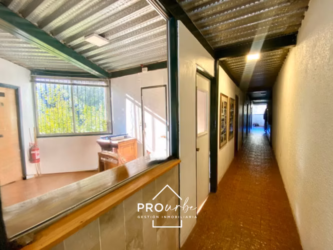 Edificio comercial en arriendo en Lo Barnechea
