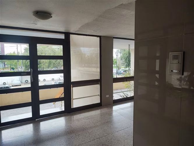 Departamento en venta de 3 dorm. en Las Condes