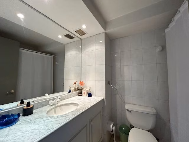 Oportunidad. 4 dorm. 3 baños estac y bodega. Las Cadenas - Imagen 20
