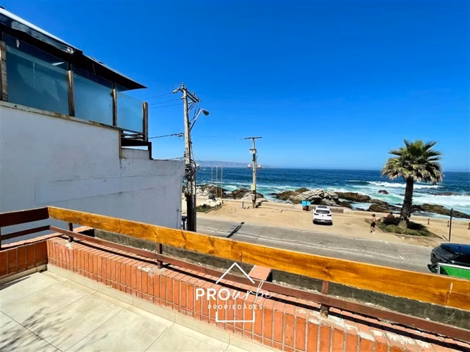 PRIMERA LINEA/ REÑACA / GRAN TERRAZA/ 2 SUITES