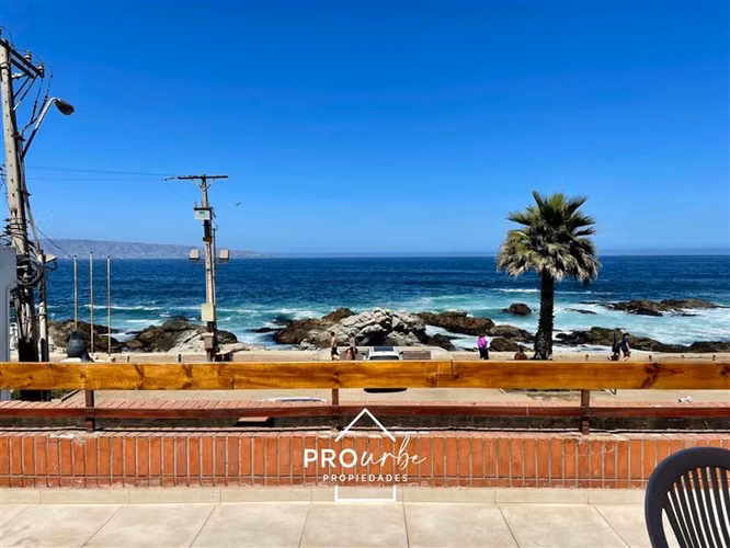 PRIMERA LINEA/ REÑACA / GRAN TERRAZA/ 2 SUITES