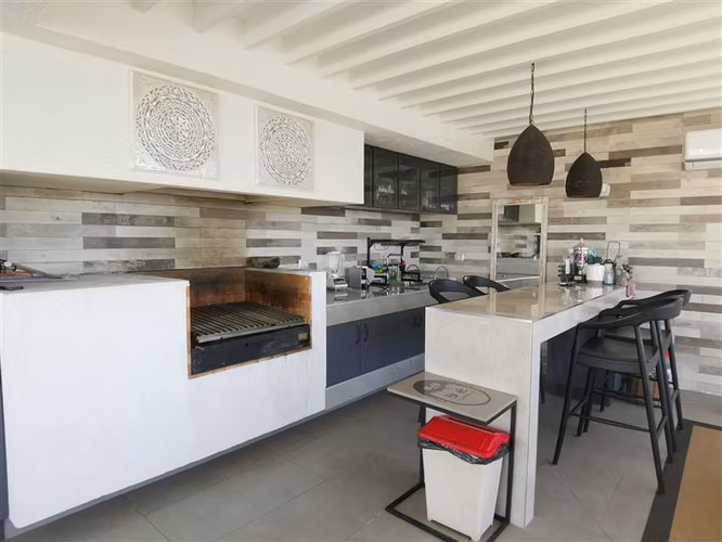 Departamento en venta de 3 dorm. en Las Condes