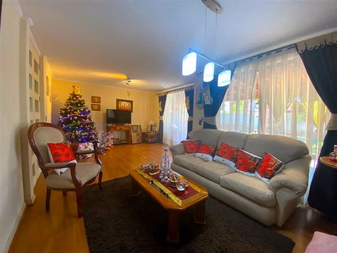 EN CONDOMINIO / 350 M2 DE TERRENO