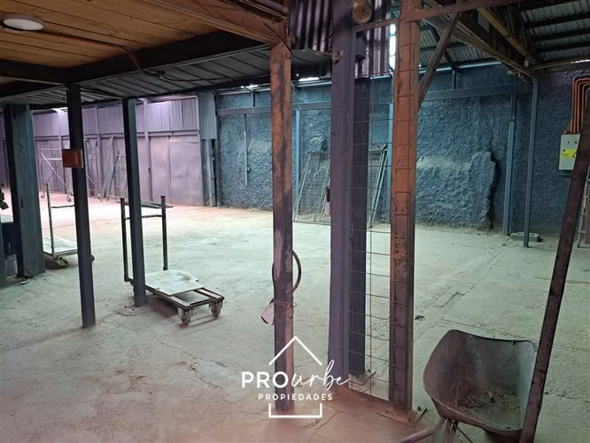 Industrial en arriendo en Quinta Normal
