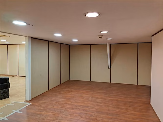 Bodega Industrial, Trifasica, 1109m2, buenos accesos