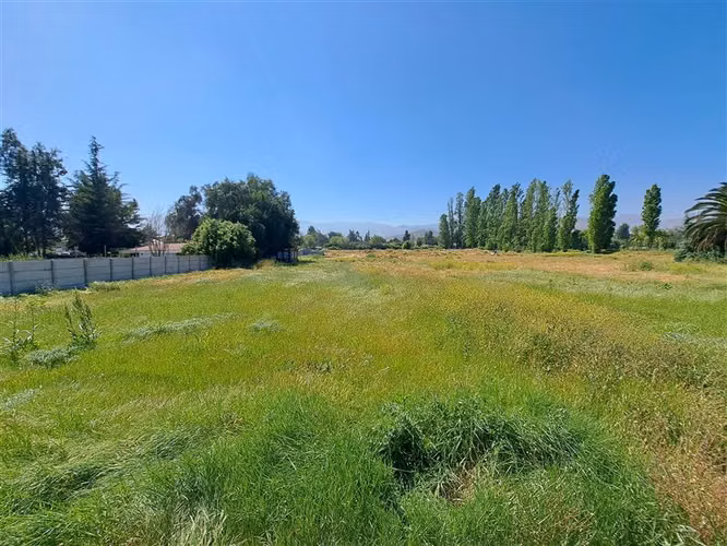 Sitio en Arriendo en Colina