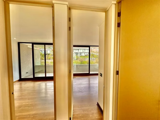Departamento en venta de 3 dorm. en La Reina