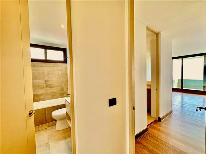 Departamento en venta de 3 dorm. en La Reina