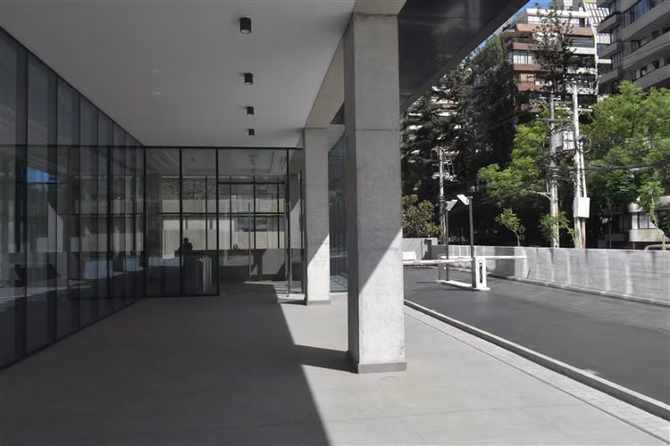 Local Comercial en arriendo en Vitacura