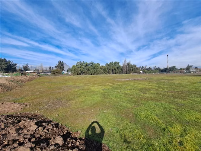 Parcela en arriendo en Colina