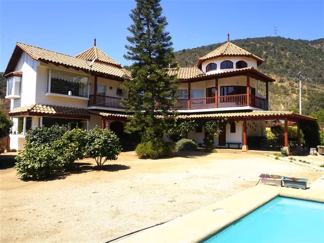 Casa 5D -5B Piscina en parcela, LIMACHE.