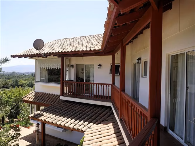 Casa 5D -5B Piscina en parcela, LIMACHE.