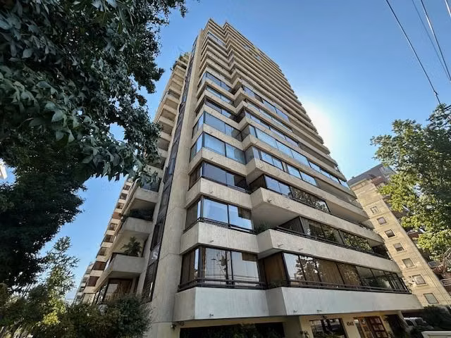 Departamento en venta de 6 dorm. en Vitacura. 4 estac, 2 bod - Imagen 29