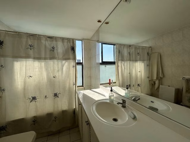 Departamento en venta de 6 dorm. en Vitacura. 4 estac, 2 bod - Imagen 12
