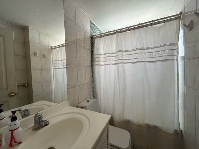 Departamento en venta de 6 dorm. en Vitacura. 4 estac, 2 bod - Imagen 15